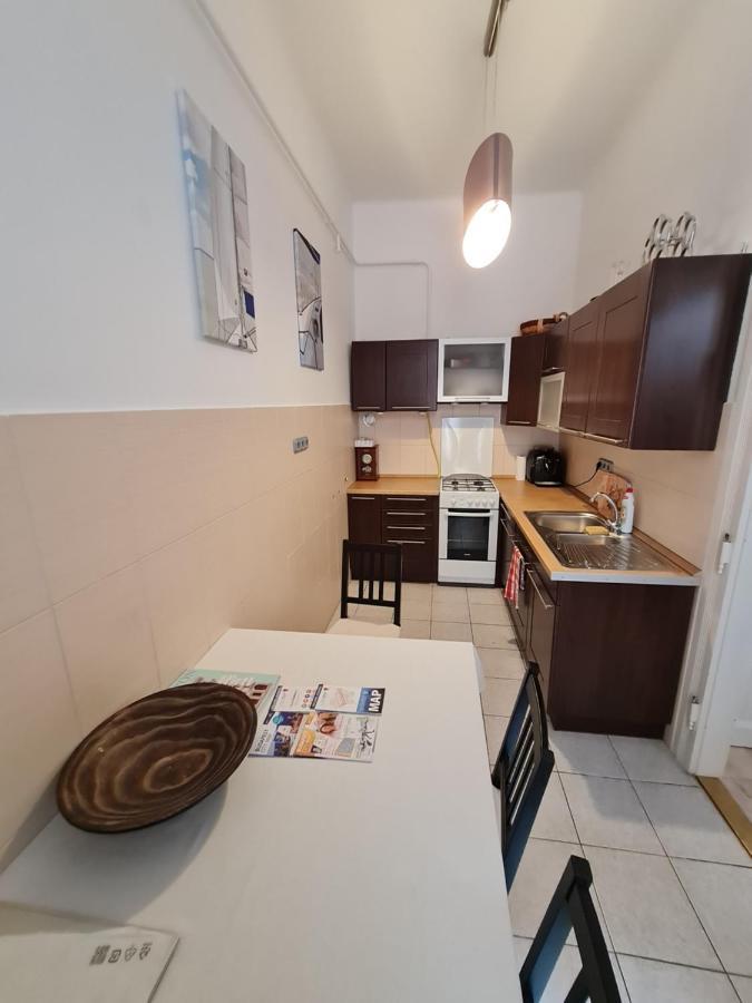 Marble Apartment -near Buda castle Budapest Exterior foto